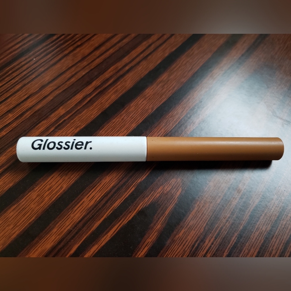 Glossier Skywash Shadow